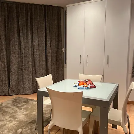 Henry Bennet Apartmán *