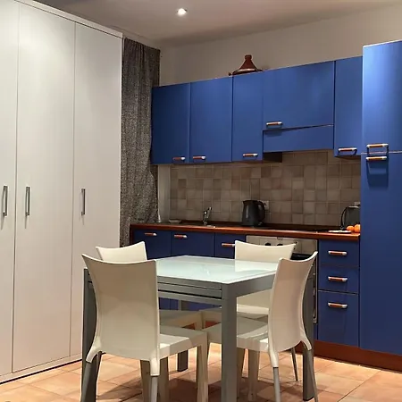 Henry Bennet Apartment